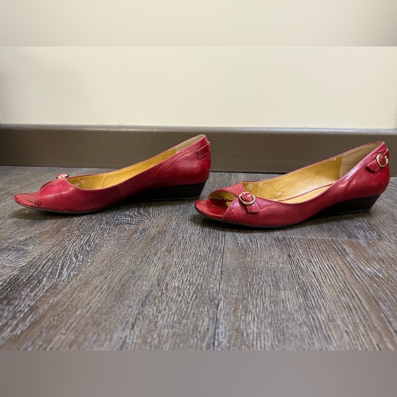 Nine West Zinao wedges, sz 8.5 - Picture 4 of 10